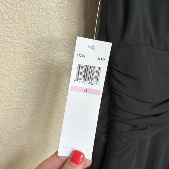 NWT London Times Black Sleeveless Ruched Waist Chiffon Midi Dress Size 6 - Picture 6 of 8